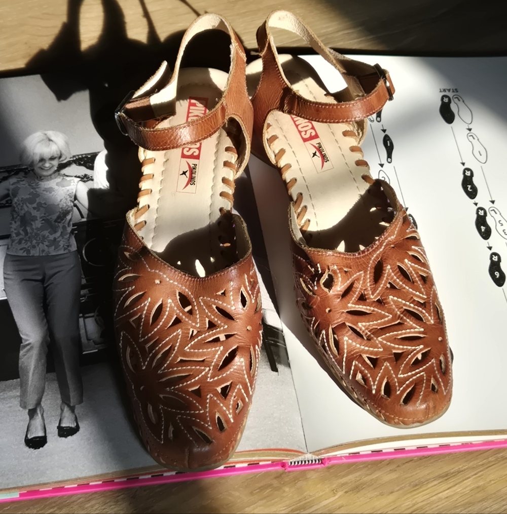 Pikolinos Romana Strap Perforated Laser Cut Leather Mary Janes